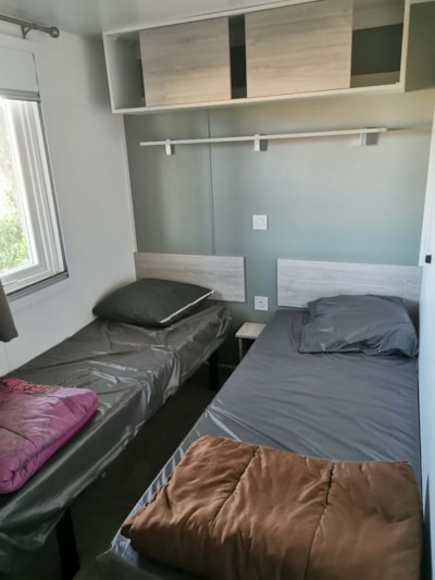 Mobil home climatisé, 2 chambres, 4 personnes
