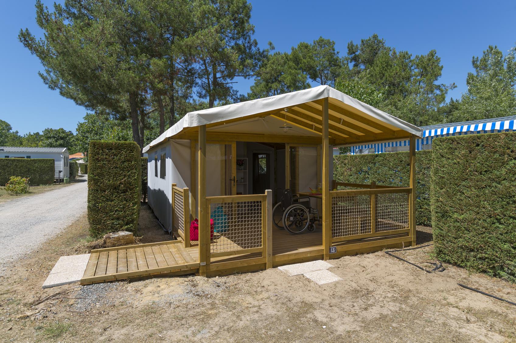 Accommodation - Ecolodge 2 Bedrooms (Adapted To The People With Reduced Mobility) - Camping La Ventouse