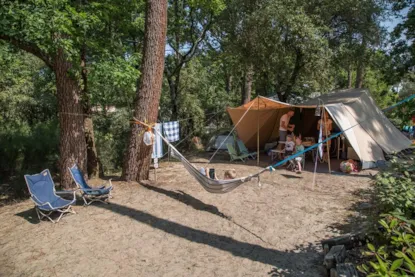 Piazzola  Eden (Tenda, Roulotte/ Elettricità 6A)