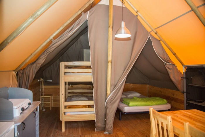 Cabane Confort Amazone 2 Chambres & Terrasse Découverte - 24 M²