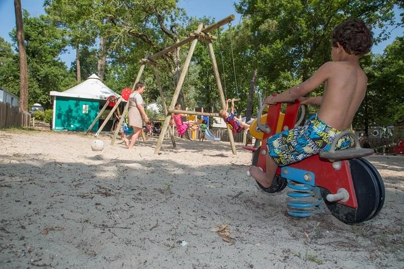 Camping des Pins - Soulac