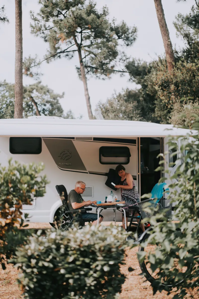 Forfait Eden (Caravane / Électricité 6A) + Raccordement  Évacuation Des Eaux Usées
