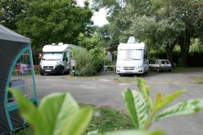Camper pitch/electricity — 1