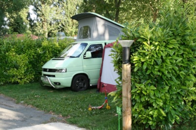 Camper pitch/electricity — 4