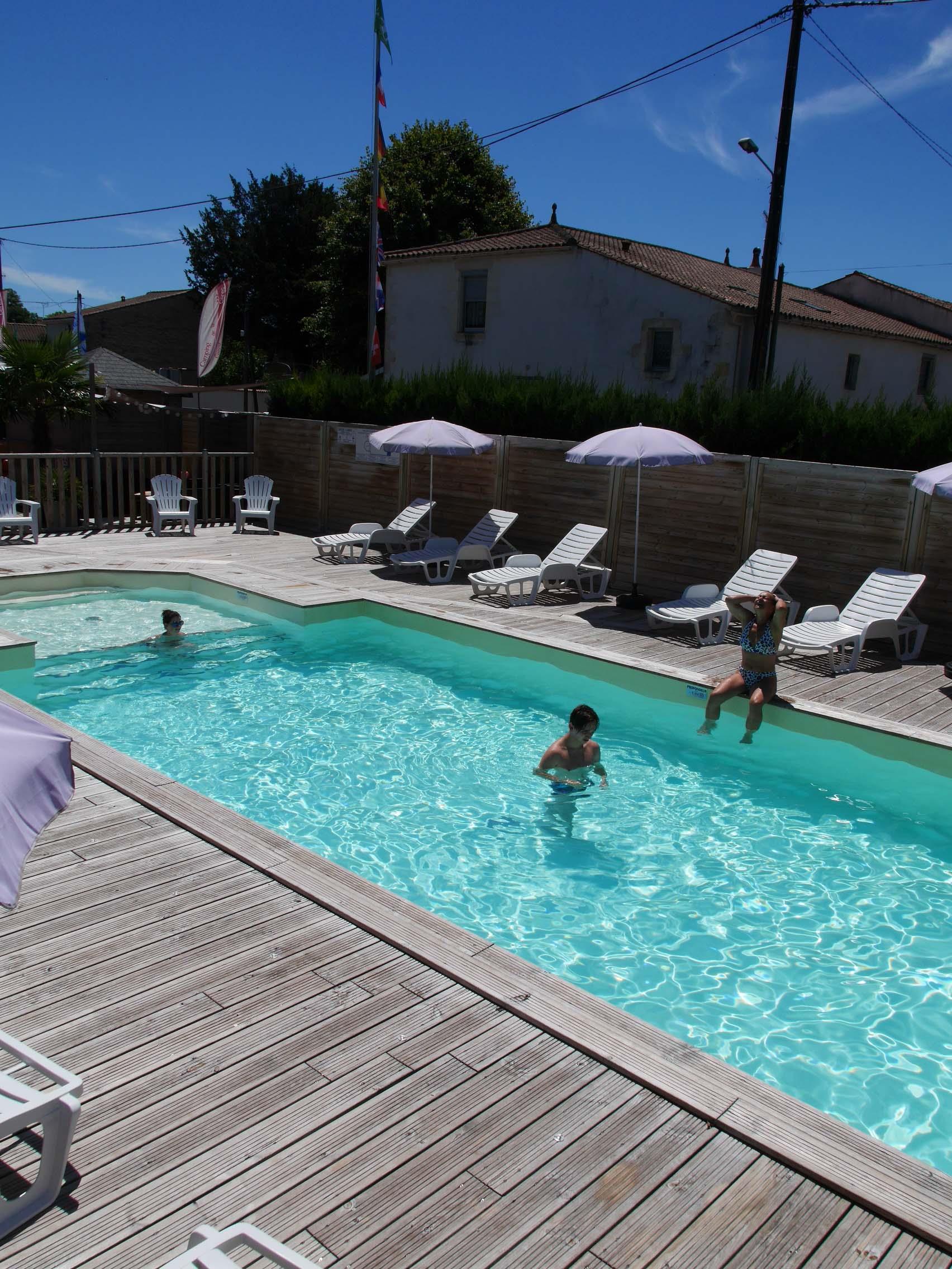 Bathing Camping De La Gères - Surgeres