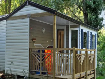 Mietunterkunft - Mobilheim Trigano Überdachte Terrasse 31 M² - Camping le Moulin du Pont d’Alies