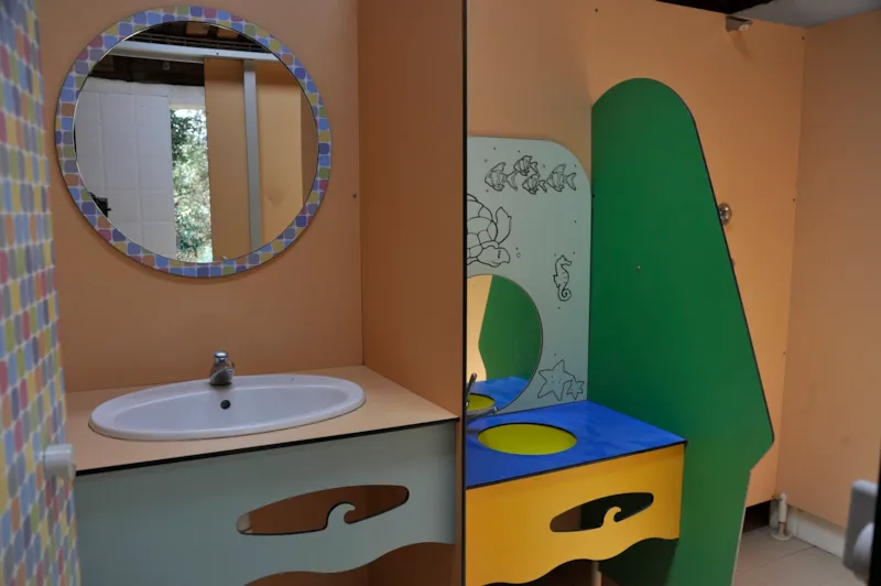 Forfait Confort (1 Tente, Caravane Ou Camping-Car / 1 Voiture + Électricité)