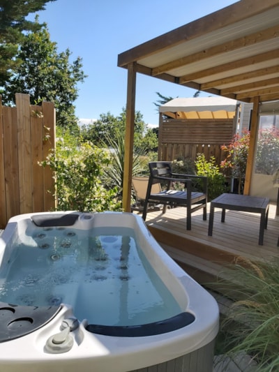 PREMIUM 1 bedroom SPA and Overview Sea ! — 4