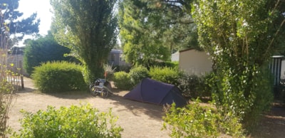 Hiker or cyclist package without electricity — 1