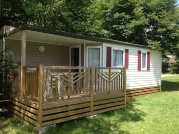 Mietunterkunft - Mobilheim 31 M² / 3 Zimmer - Halbbedeckte Terrasse Tv - Camping d'Arpheuilles