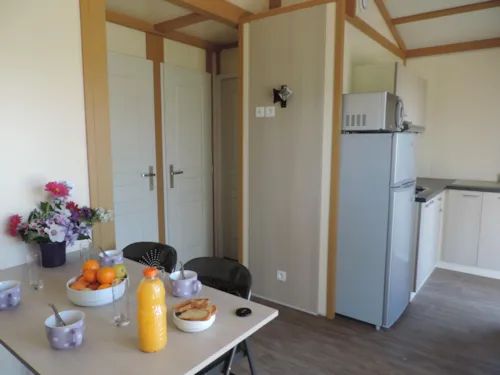 Location - Chalet Essentiel 27 M² / 2 Chambres - Terrasse Couverte 13 M² - image n°7 - Camping d'Arpheuilles