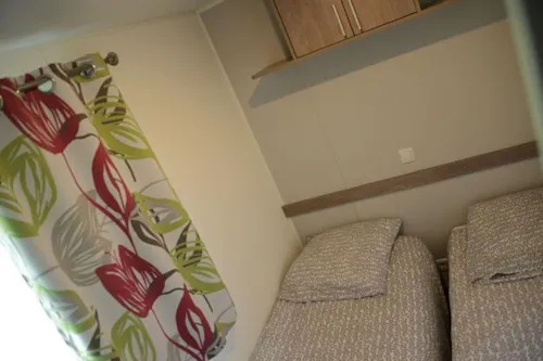 Location - Mobilhome Essentiel 3 Chambres /  Tv / 31 M² / Terrasse Semi-Couverte - image n°5 - Camping d'Arpheuilles