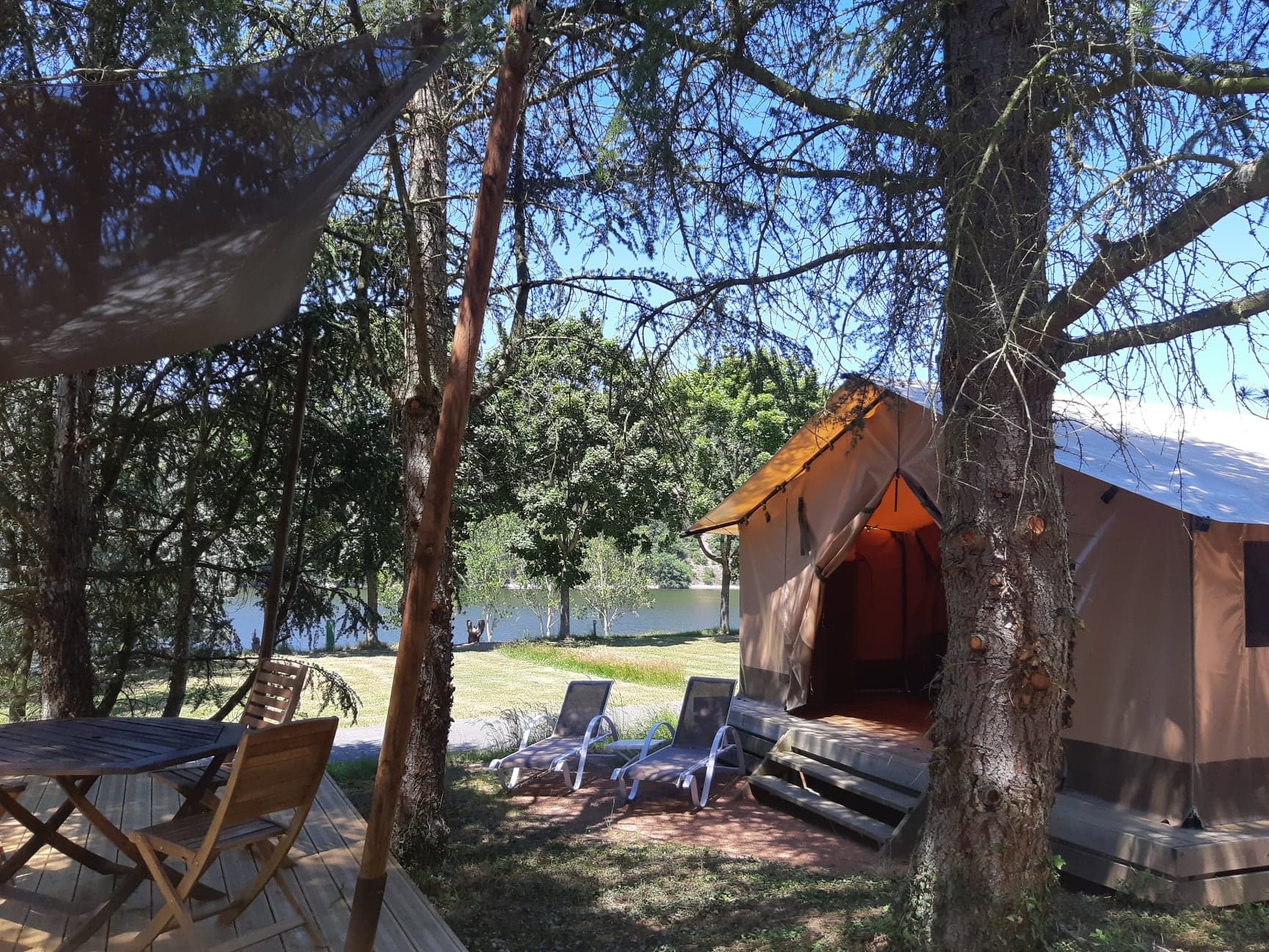 Huuraccommodatie - Tent Safari Family (Zonder Sanitair) - Camping d'Arpheuilles