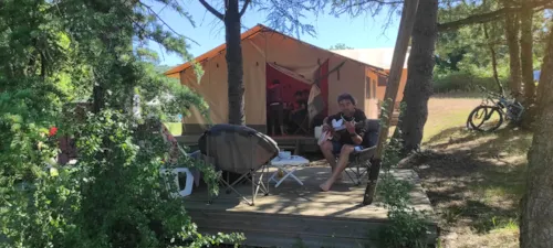 Location - Tente Safari Family Eco - image n°1 - Camping d'Arpheuilles