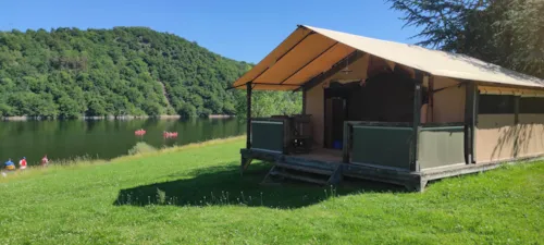 Location - Tente Safari Lodge Vue Lac - image n°3 - Camping d'Arpheuilles