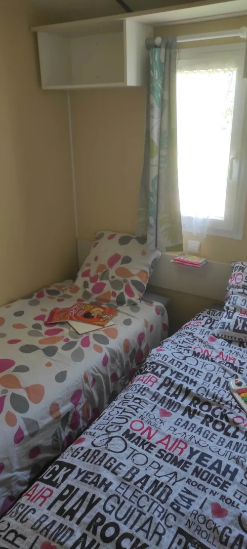 Location - Mobil Home Eco 2 Chambres - image n°8 - Camping d'Arpheuilles