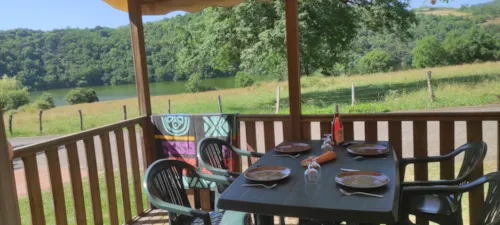 Location - Mobil Home Eco 2 Chambres - image n°3 - Camping d'Arpheuilles