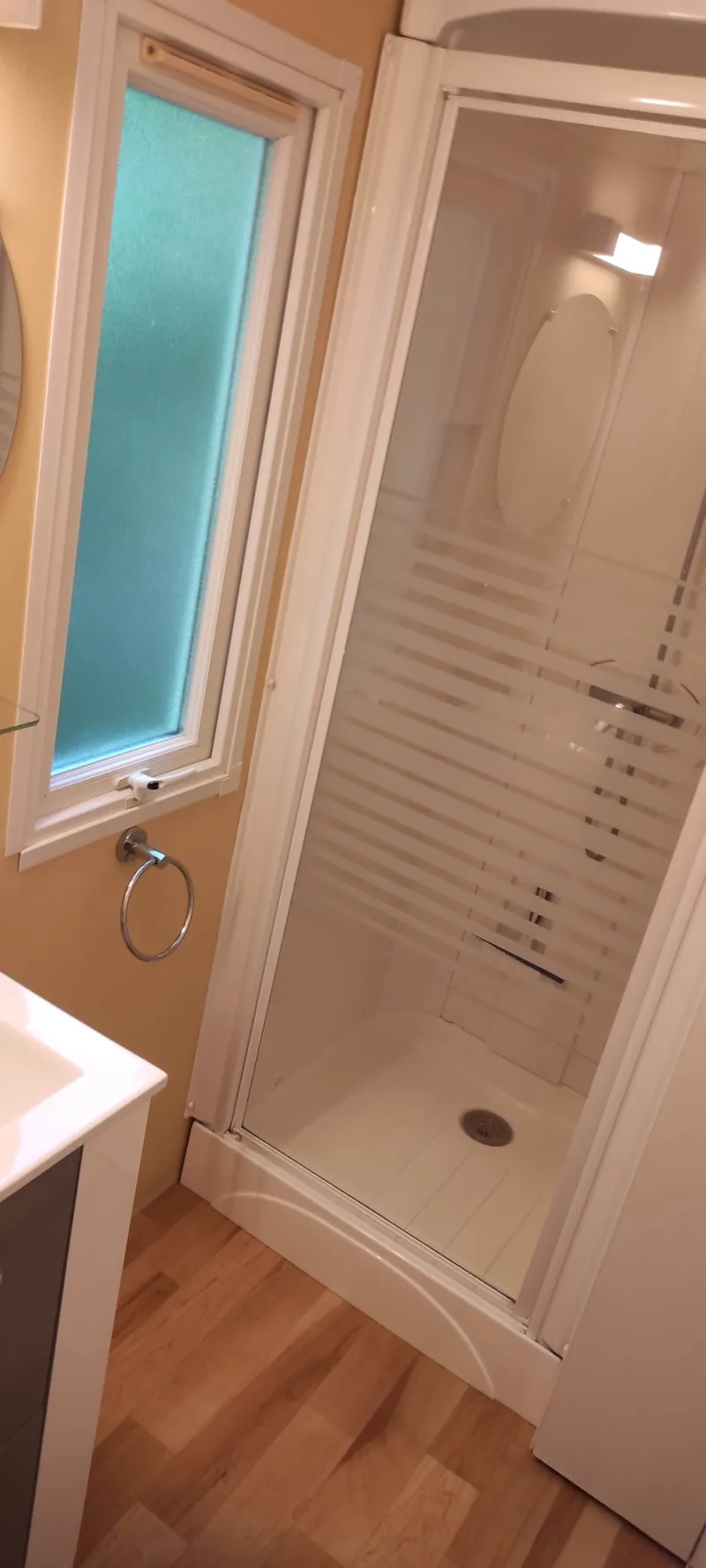 Mobil Home 2 Chambres Avec Télévision