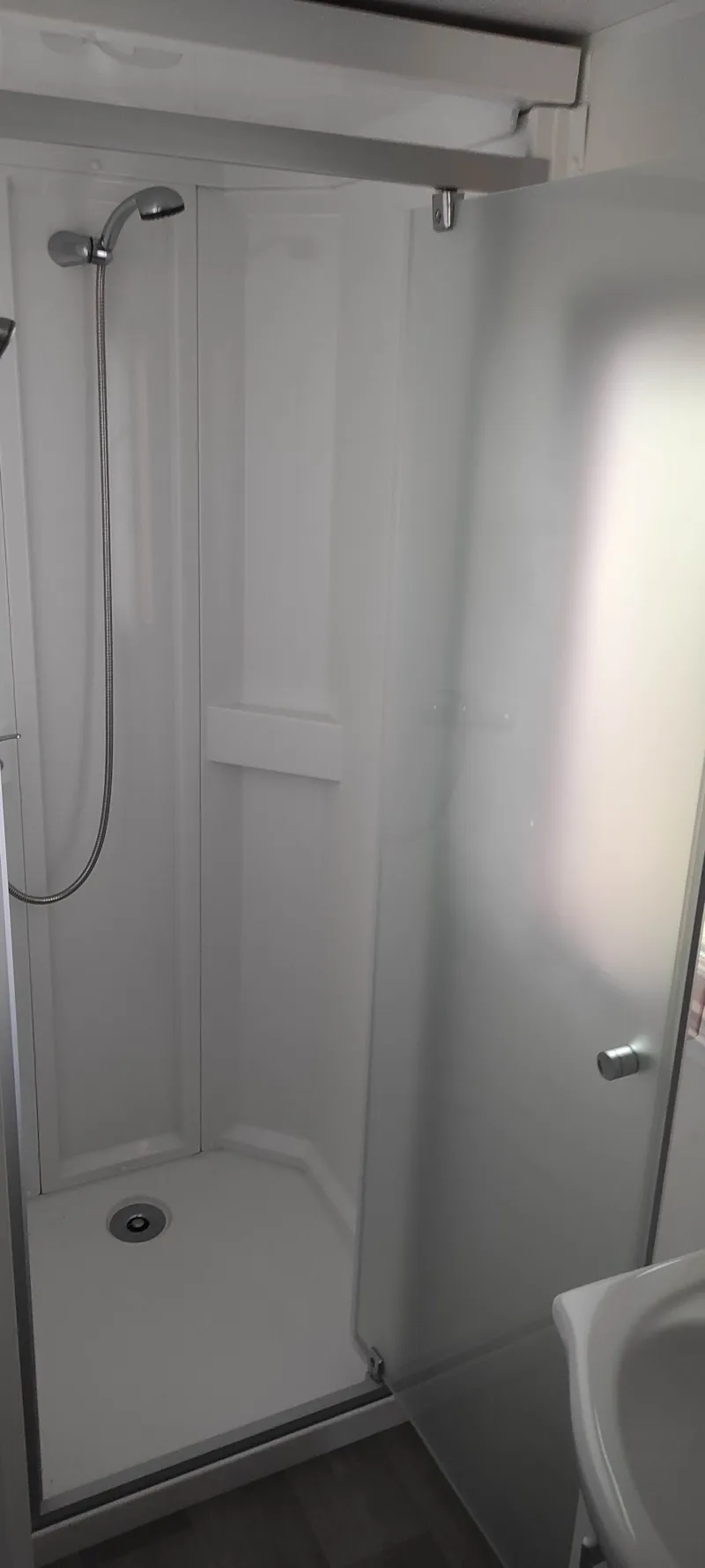 Mobil-Home 25 M2 / 2Chambres - Terrasse Couverte Tv