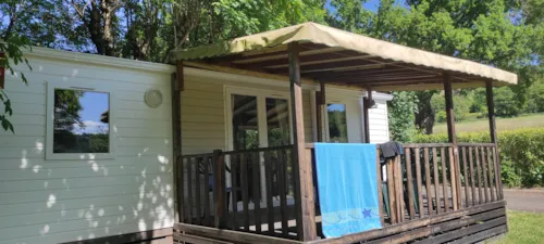 Location - Mobil-Home Essentiel 2 Chambres / 25M2 / Tv / Terrasse Couverte - image n°3 - Camping d'Arpheuilles