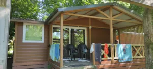  - Air-conditioned chalet / 32m2 / 3 bedrooms / TV / 12 m² covered terrace - Camping d'Arpheuilles