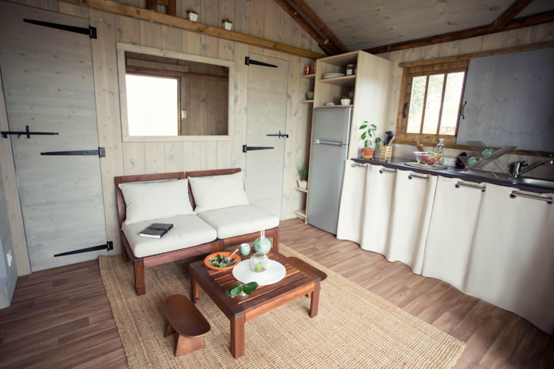 Die Lodge Hütte 27m² - 2 Zimmer + Terrasse 12m²