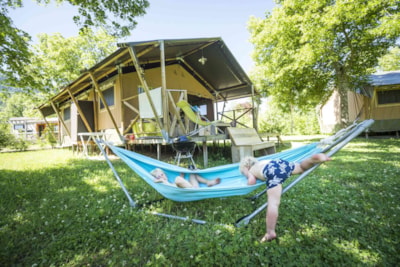 Safari Lodge 35m² insulated (2 bedrooms, bathroom and toilet) + terrace