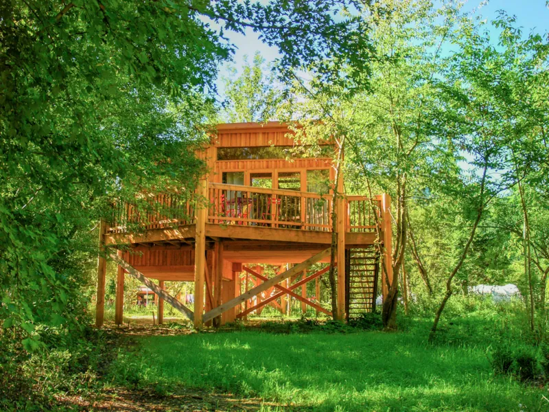 Cabane Perchée Premium 24M². ( 2 Chambres) + Terrasse