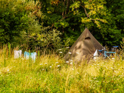 Camping pitch NATURE 100m² - Price for 2 pers. without electricity