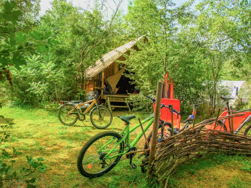 Tente Robinson 24 M² - 1 Chambre + Mezzanine + Salle De Bains