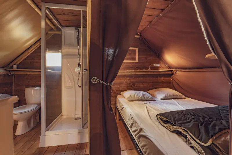 Tente Robinson 24 M² - 1 Chambre + Mezzanine + Salle De Bains