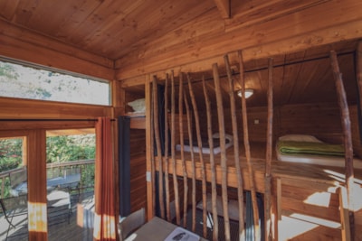 Tree house Premium 24m² (2 bedrooms) + terrace