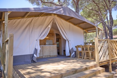 Tent Lodge — 8