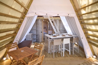 Tent Luxury — 4
