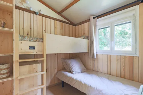 Accommodation - Chalet Prestige & Private Sauna - image n°8 - Camping de la Plage - Alpes, Vercors et Trièves