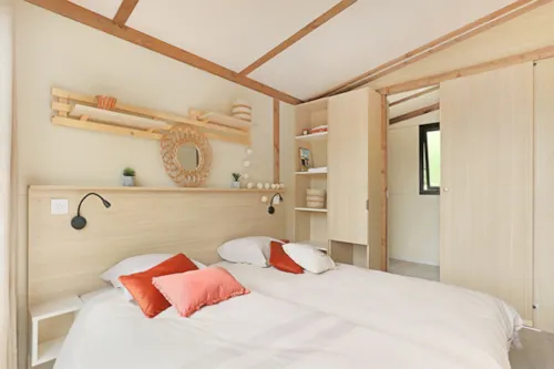 Location - Chalet Écrin Confidentiel & Jacuzzi Privatif - image n°3 - Camping de la Plage - Alpes, Vercors et Trièves