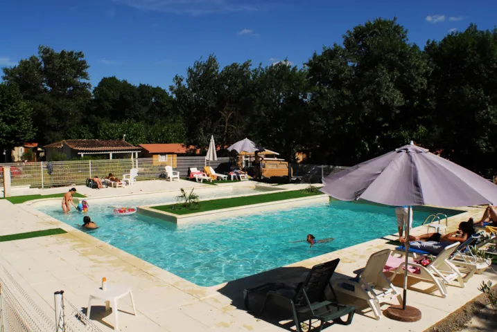 Le Camping du Théâtre - image n°1 - Camping Direct