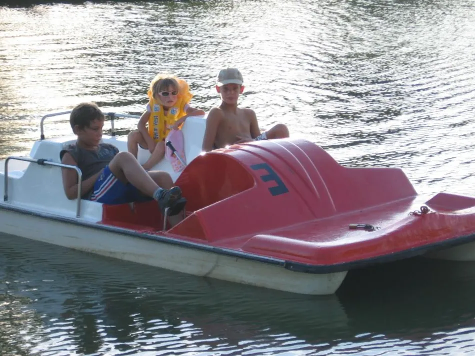 Camping - Base de Loisirs La Tuilerie