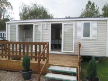 Mietunterkunft - Mobilheim Super Riviera Suite (2 Zimmer) + Terrasse - Camping - Base de Loisirs La Tuilerie