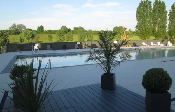 Camping - Base de Loisirs La Tuilerie