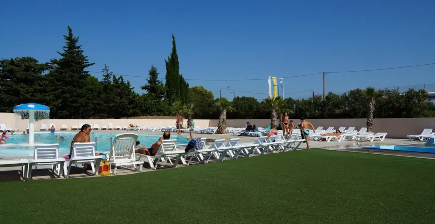 Camping Le Mas de l'Isle - image n°1 - Camping Direct