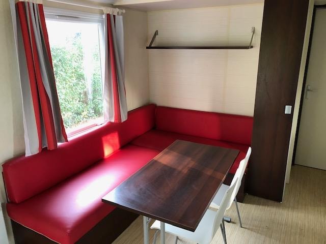 Mobilhome Abrivado 2 Chambres - 25M2 - Avec Clim + Tv - Terrasse Couverte 9 M2