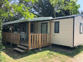 Mietunterkunft - Mobilhome Premium 3 Chambres - 32M2 - Avec Clim + Wifi Offert + Tv - Terrasse Couverte De 16M2 - Camping Le Mas de l'Isle