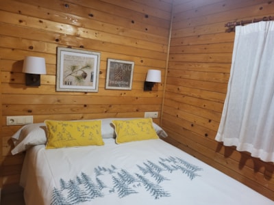 Bungalow — 4