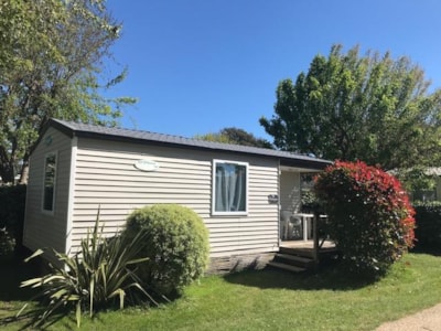 R- Mobilhome Adriatique 2 bedrooms 28 m² + semi-covered terrace — 1