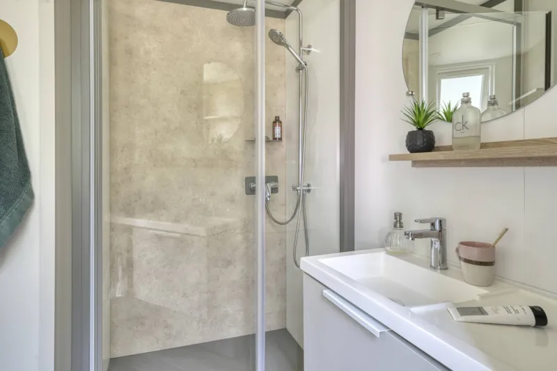 Mobilhome Méditerranée - 45M² - 2 Chambres - 2 Salles De Bain - Climatisé