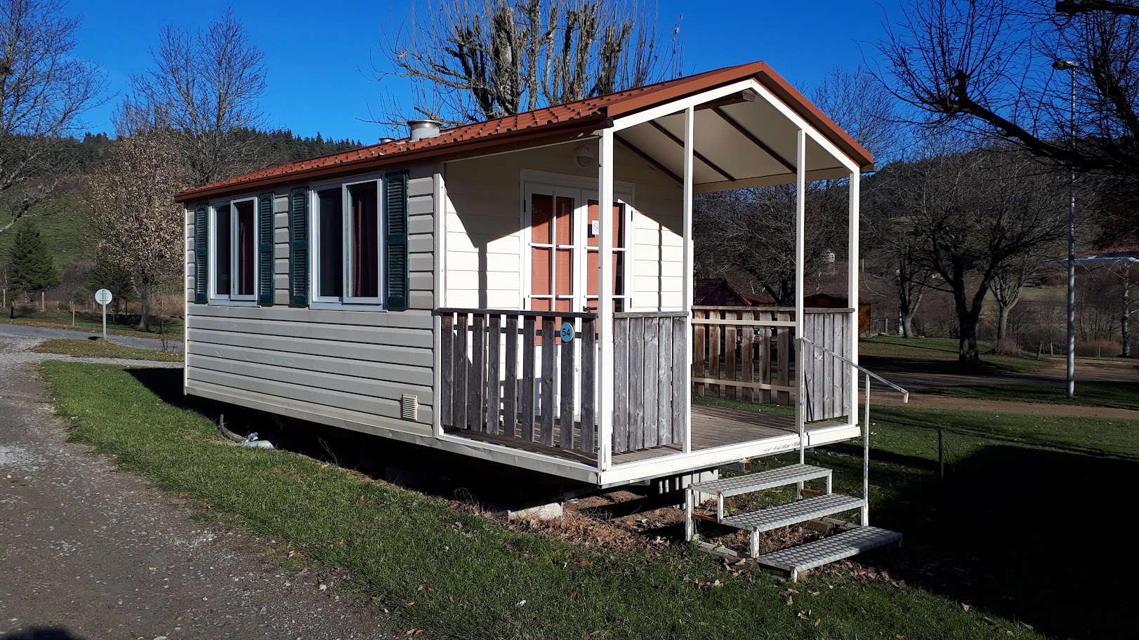 Location - Mobil Home Shelbox - 1 Chambre - Camping La Cigale de l'Allier