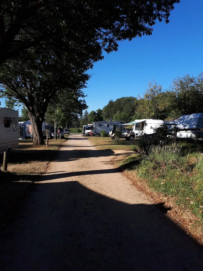 Forfait Emplacement (Tente Ou Caravane + Véhicule + Électricité)