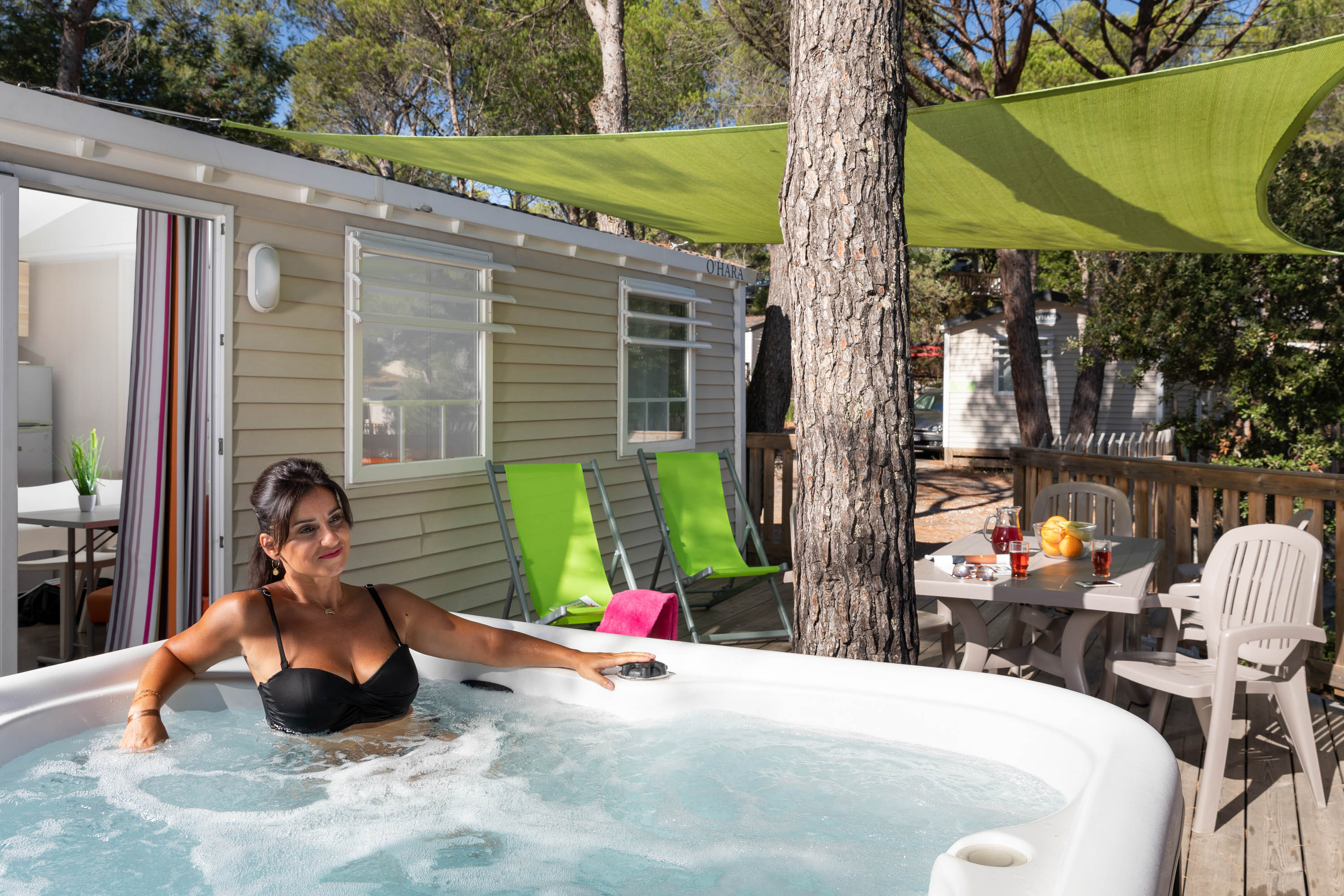 Location - Cottage Family Spa Luxe 35 M² - 3 Chambres +  Clim Et Tv + Spa - Camping Holiday Green