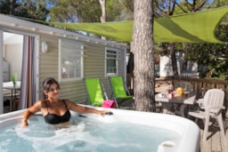 Alojamiento - Cottage Family Spa Luxe 35 M² - 3 Habitaciones + Air Co & Tv + Spa - Camping  Holiday Green